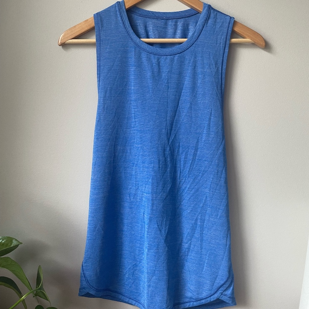 Lululemon Workout Tank-Size 6